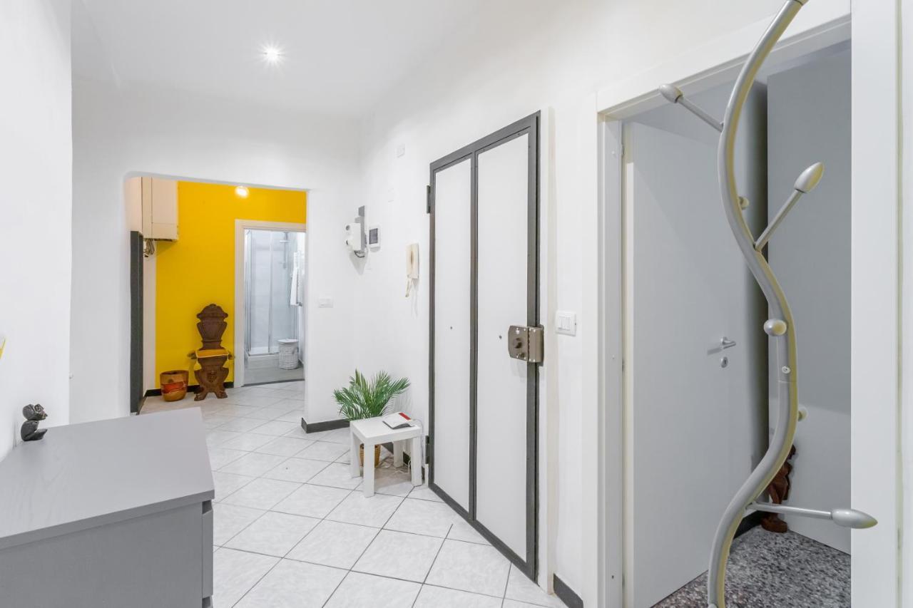 Appartamento Piombo Giallo - Affitti Brevi Italia Cenova Dış mekan fotoğraf